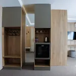 Family Deja Vu Hotel 2*