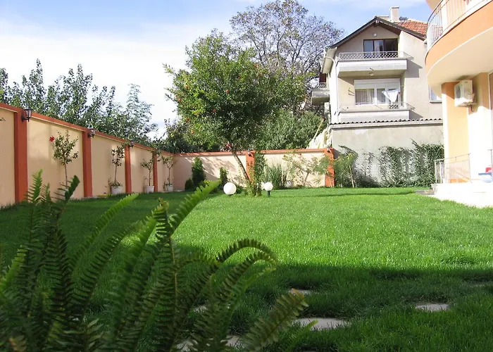 Hotel Family Deja Vu Ravda